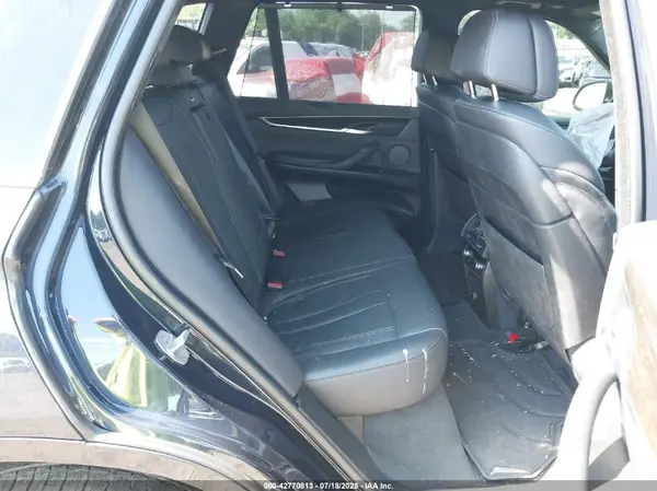 5UXKR0C35H0X81144 2017 BMW X5 - Image 8