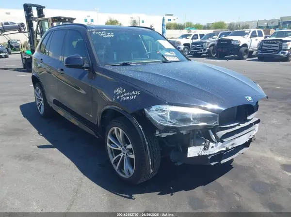5UXKR0C36H0V69644 2017 BMW X5 - Image 1