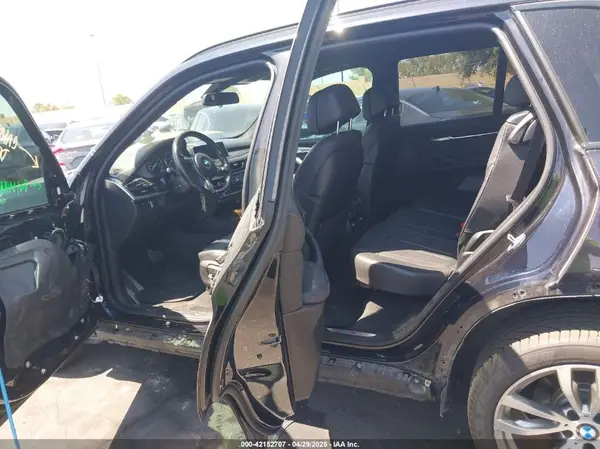 5UXKR0C36H0V69644 2017 BMW X5 - Image 8