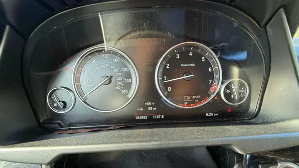 5UXKR0C36H0V71913 2017 BMW X5 - Image 8