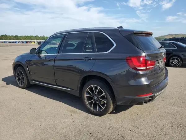 5UXKR0C36H0V74939 2017 BMW X5 - Image 2
