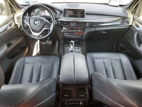 5UXKR0C36H0V74939 2017 BMW X5 - Image 8