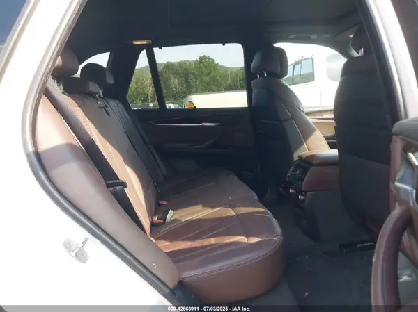 5UXKR0C36H0V76576 2017 BMW X5 - Image 8