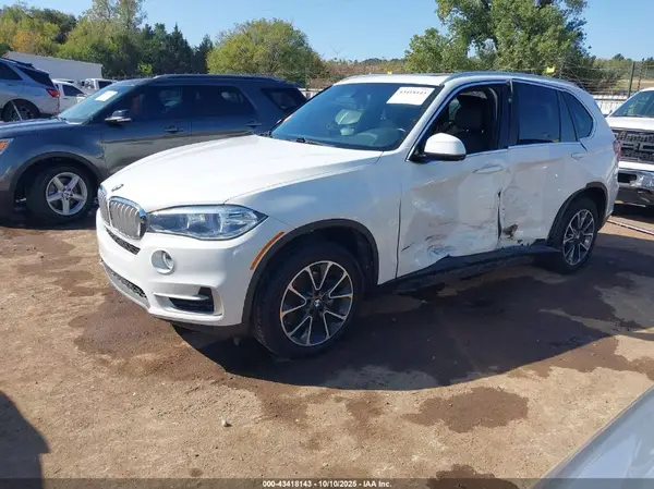5UXKR0C36H0V76951 2017 BMW X5 - Image 2