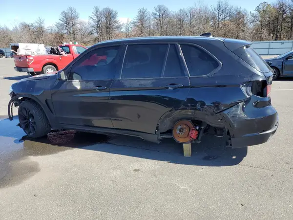 5UXKR0C36H0V77856 2017 BMW X5 - Image 2