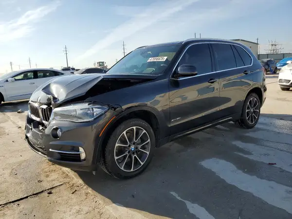 5UXKR0C36H0V80210 2017 BMW X5 - Image 1