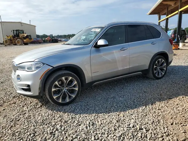 5UXKR0C36H0V81311 2017 BMW X5 - Image 1