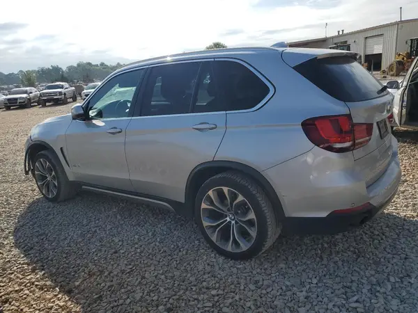 5UXKR0C36H0V81311 2017 BMW X5 - Image 2