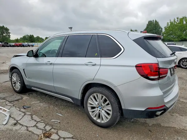 5UXKR0C36H0V82894 2017 BMW X5 - Image 2