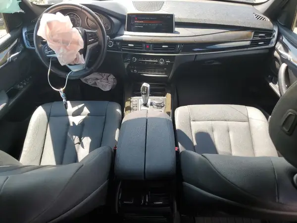 5UXKR0C36H0V84337 2017 BMW X5 - Image 8