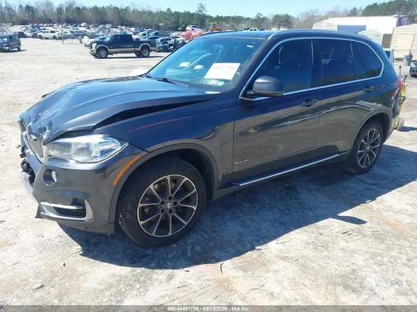 5UXKR0C36H0X78690 2017 BMW X5 - Image 2