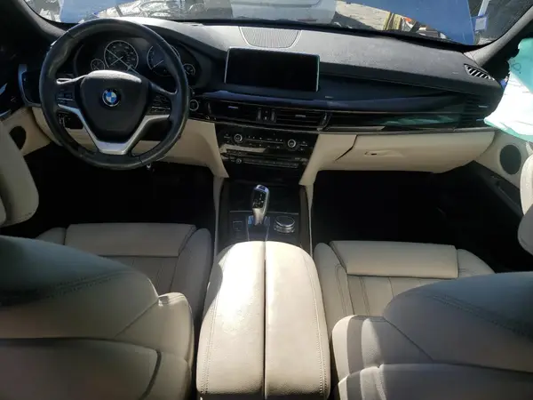 5UXKR0C36H0X80228 2017 BMW X5 - Image 8