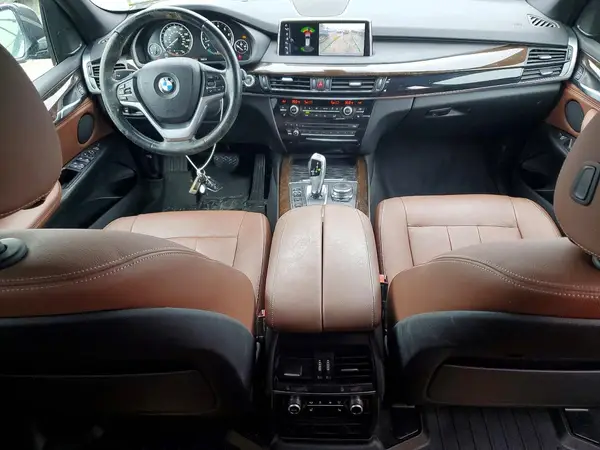 5UXKR0C37H0V78076 2017 BMW X5 - Image 8