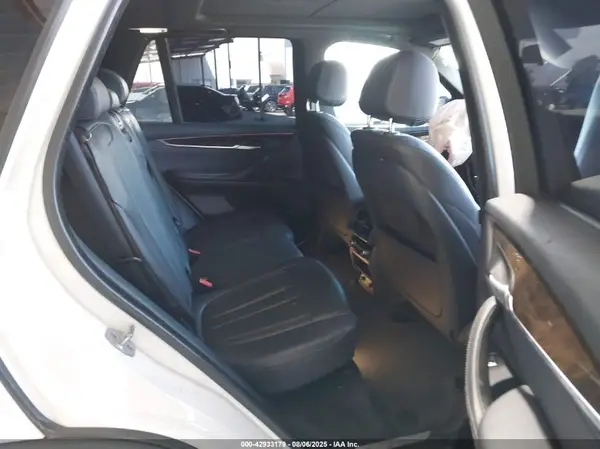 5UXKR0C37H0V78501 2017 BMW X5 - Image 8