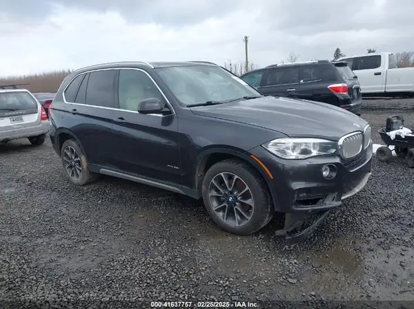 5UXKR0C37H0V81995 2017 BMW X5 - Image 1