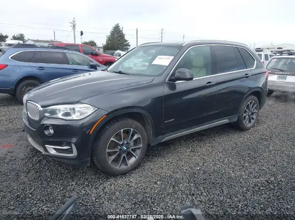 5UXKR0C37H0V81995 2017 BMW X5 - Image 2