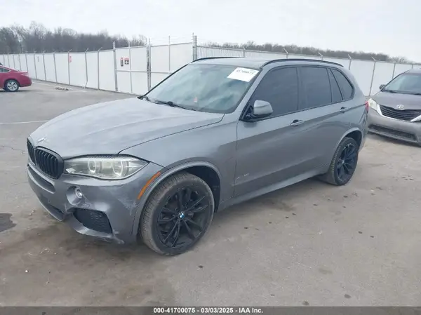 5UXKR0C37H0V83228 2017 BMW X5 - Image 2