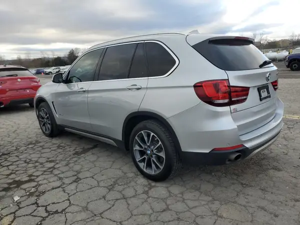 5UXKR0C37H0X77550 2017 BMW X5 - Image 2