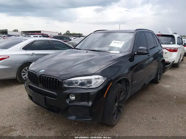 5UXKR0C37H0X79931 2017 BMW X5 - Image 2