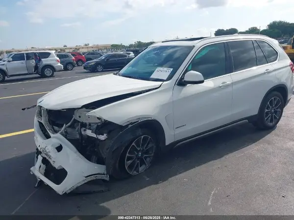 5UXKR0C37H0X82523 2017 BMW X5 - Image 2