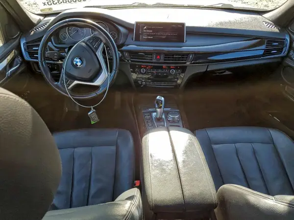 5UXKR0C37H0X83137 2017 BMW X5 - Image 8