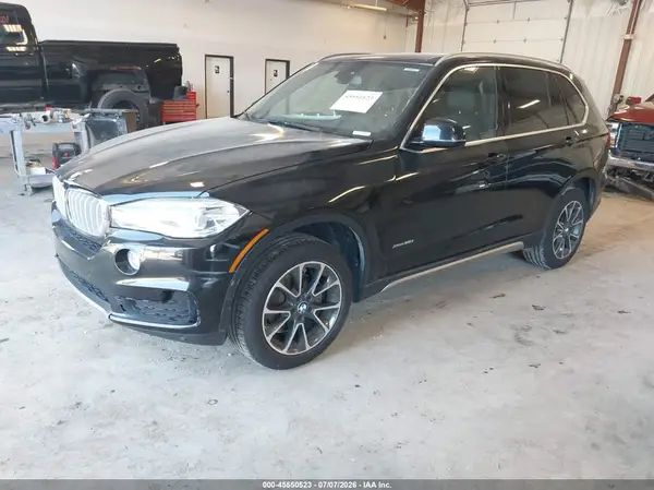 5UXKR0C37H0X83218 2017 BMW X5 - Image 2