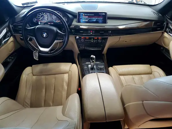 5UXKR0C37H0X83414 2017 BMW X5 - Image 8