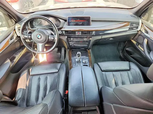 5UXKR0C38H0V69905 2017 BMW X5 - Image 8