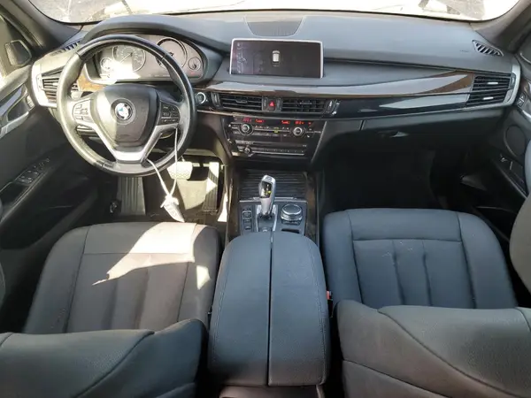 5UXKR0C38H0V70407 2017 BMW X5 - Image 8