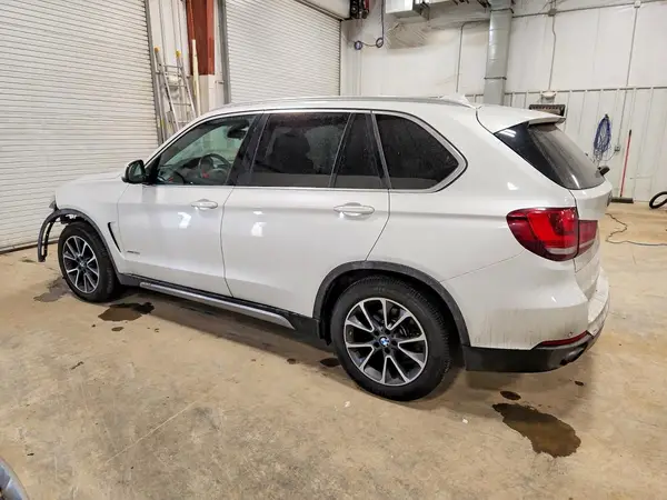 5UXKR0C38H0V70763 2017 BMW X5 - Image 2