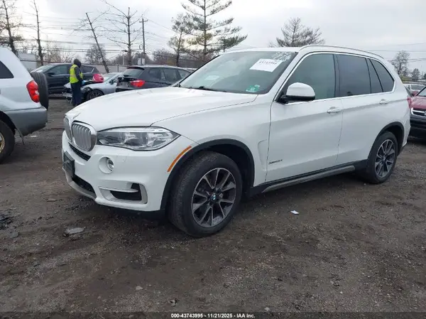 5UXKR0C38H0V74151 2017 BMW X5 - Image 2