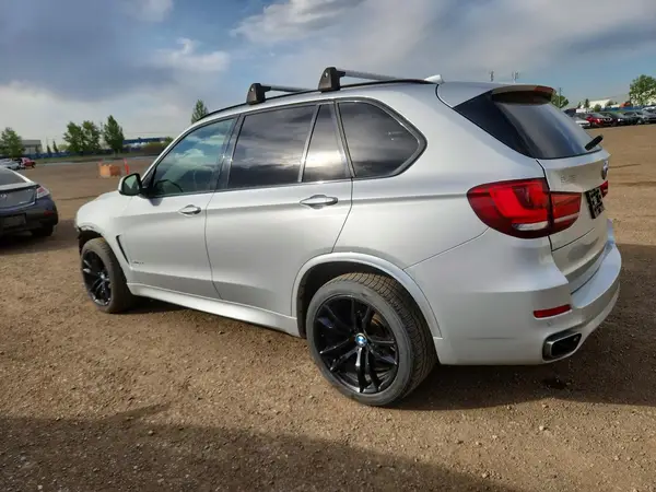 5UXKR0C38H0V76000 2017 BMW X5 - Image 2