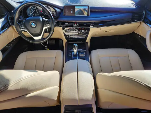 5UXKR0C38H0V78359 2017 BMW X5 - Image 8