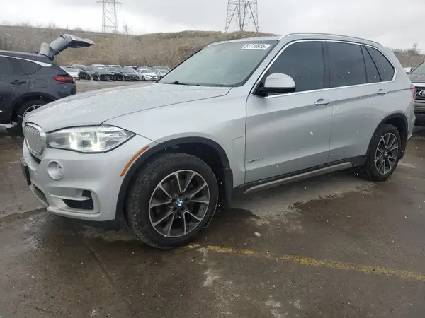 5UXKR0C38H0V78636 2017 BMW X5 - Image 1