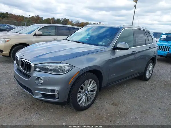 5UXKR0C38H0V82119 2017 BMW X5 - Image 2