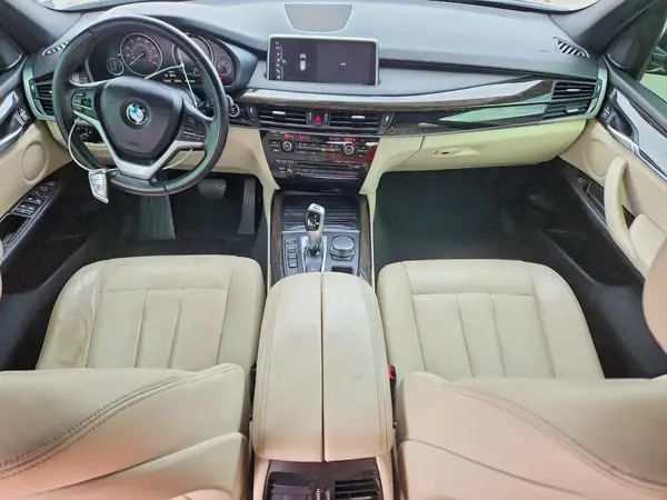 5UXKR0C38H0V82721 2017 BMW X5 - Image 8