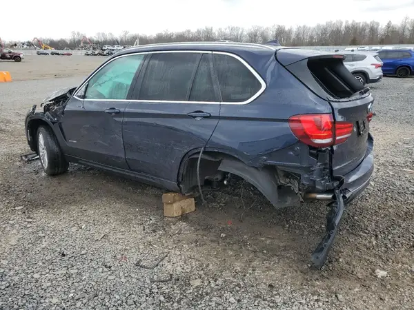 5UXKR0C38H0V83335 2017 BMW X5 - Image 2