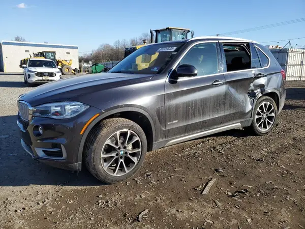 5UXKR0C38H0X79131 2017 BMW X5 - Image 1