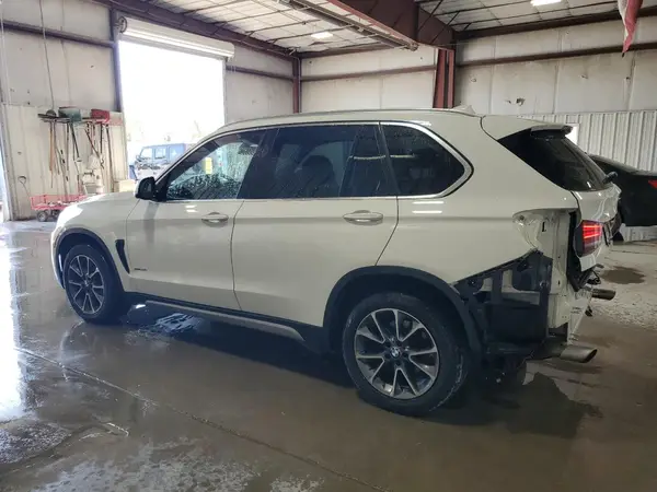 5UXKR0C38H0X83258 2017 BMW X5 - Image 2