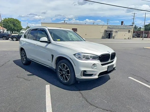 5UXKR0C39H0V68990 2017 BMW X5 - Image 1
