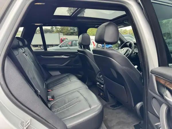 5UXKR0C39H0V71727 2017 BMW X5 - Image 8