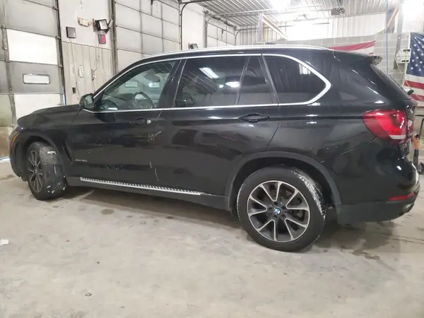 5UXKR0C39H0V75194 2017 BMW X5 - Image 2
