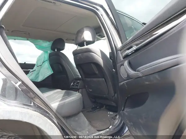 5UXKR0C39H0V76037 2017 BMW X5 - Image 8