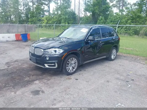 5UXKR0C39H0V82808 2017 BMW X5 - Image 2