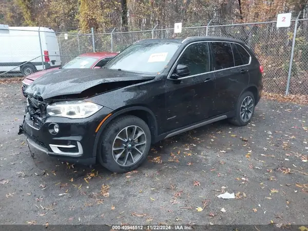 5UXKR0C39H0V83084 2017 BMW X5 - Image 2