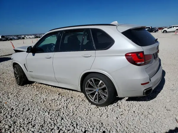 5UXKR0C39H0X78005 2017 BMW X5 - Image 2