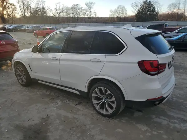 5UXKR0C39H0X80224 2017 BMW X5 - Image 2