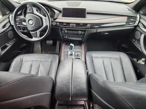 5UXKR0C39H0X82734 2017 BMW X5 - Image 8