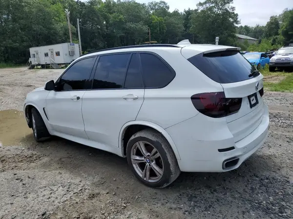 5UXKR0C3XH0V71350 2017 BMW X5 - Image 2