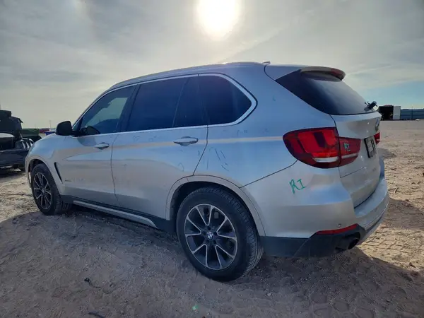 5UXKR0C3XH0V72465 2017 BMW X5 - Image 2